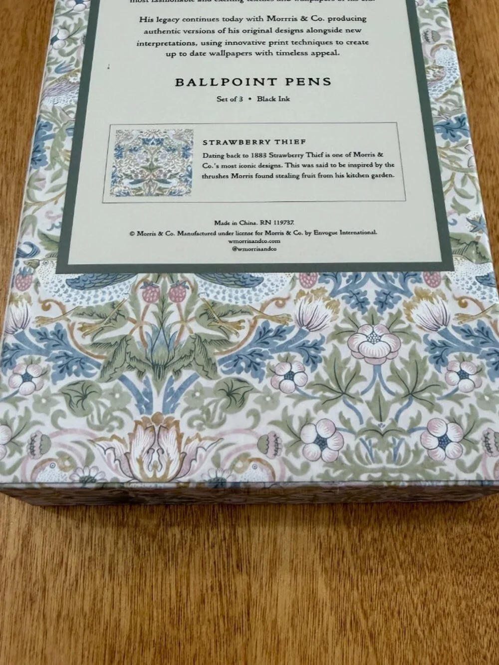 William Morris & Co Strawberry Thief Set of 3 Ballpoint Pens Set Black Ink NIB